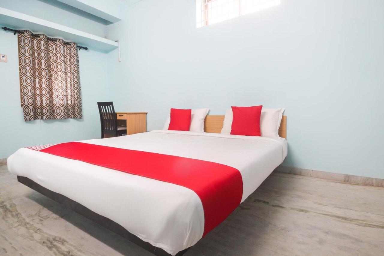 Oyo Flagship 48158 Ss Towers Hotel Podanur Exterior foto