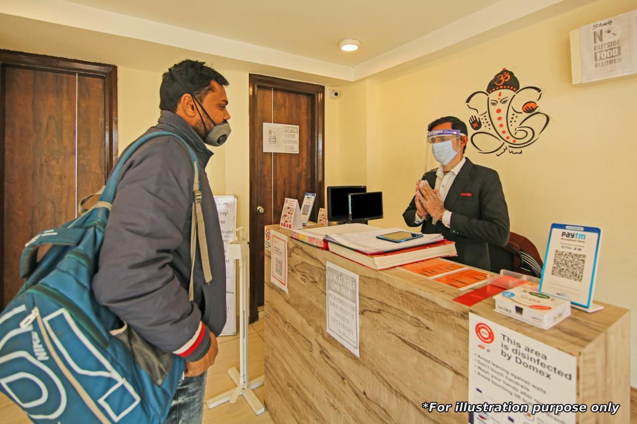 Oyo Flagship 48158 Ss Towers Hotel Podanur Exterior foto